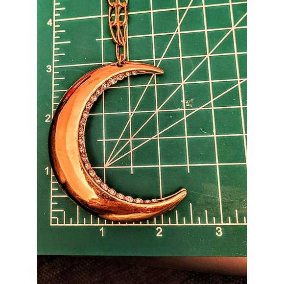 Women's/Teen GoldTone Necklace 3" Double Sided Half Moon Pendnt 24" Chain #2296 - Picture 5 of 5